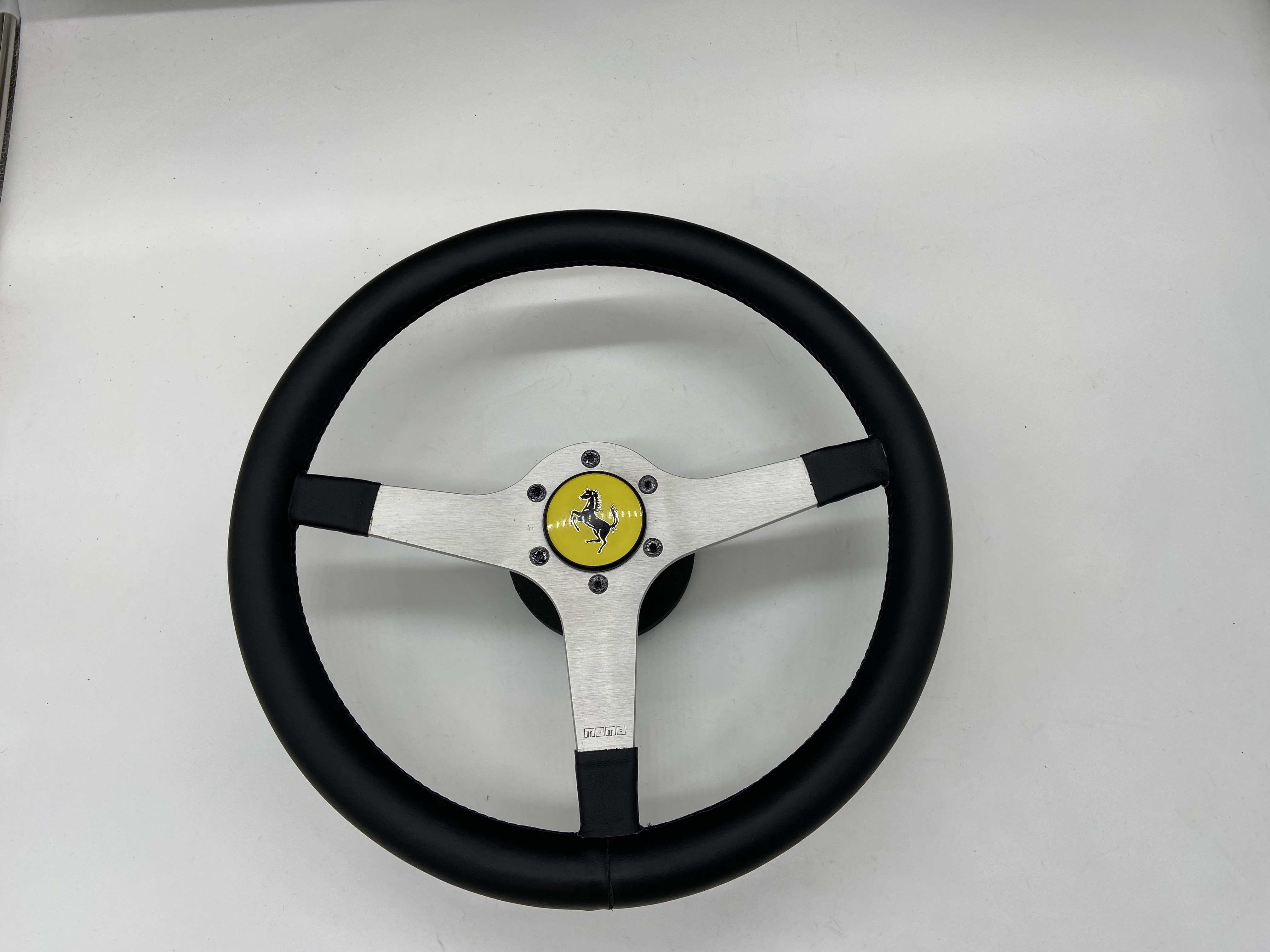 Gainage volant Ferrari 308