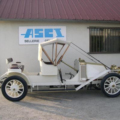 Réalisation sur mesure capote renault type h