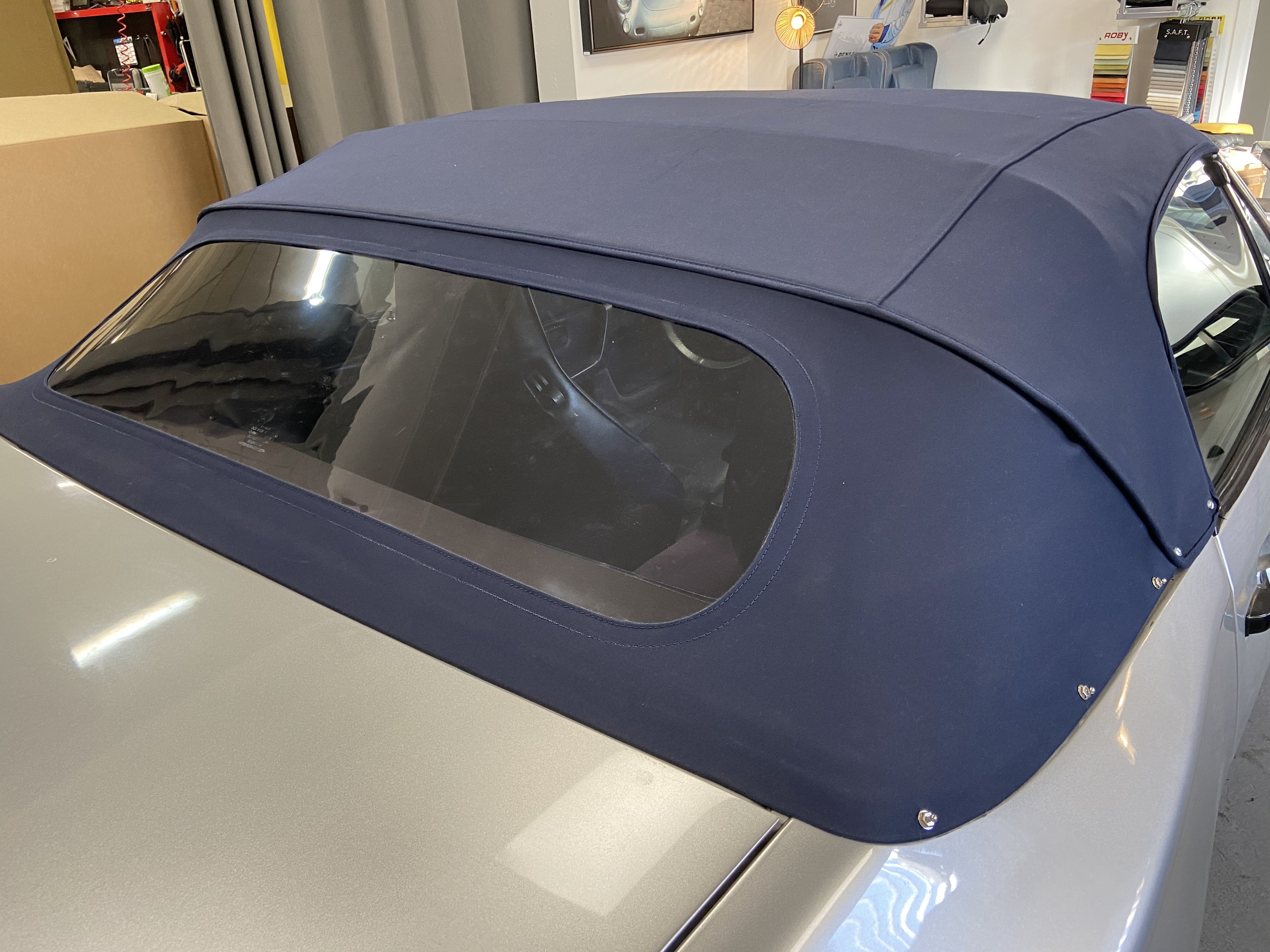 Changement de capote Porsche 944
