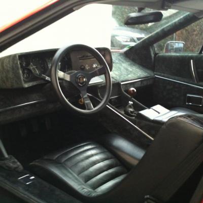 Réalisation moquette LOTUS ESPRIT
