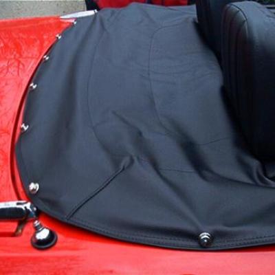 COUVRE CAPOTE PEUGEOT 204 304 CABRIOLET